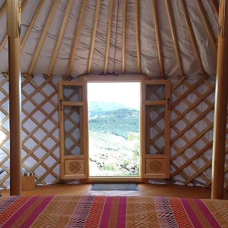 Yourte Mongole Insolite - Saint Roch Tuchan